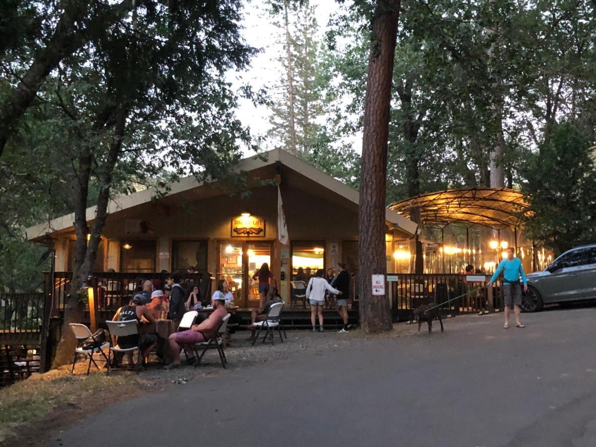 Yosemite Bug Rustic Mountain Resort Midpines Εξωτερικό φωτογραφία