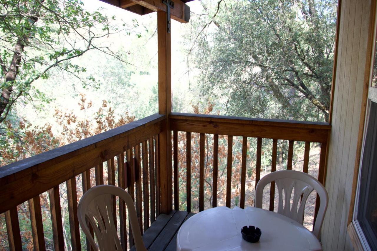 Yosemite Bug Rustic Mountain Resort Midpines Εξωτερικό φωτογραφία