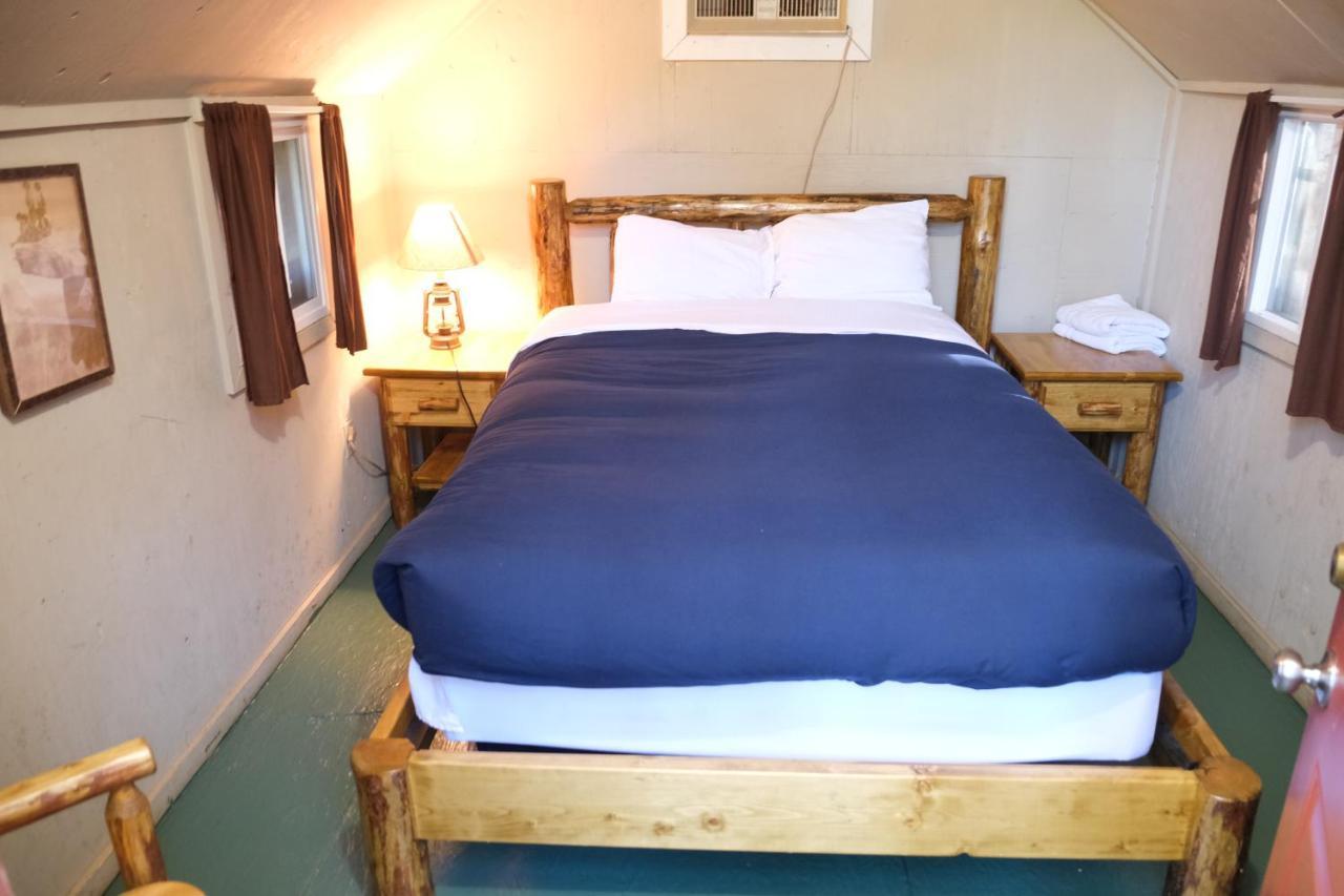 Yosemite Bug Rustic Mountain Resort Midpines Εξωτερικό φωτογραφία