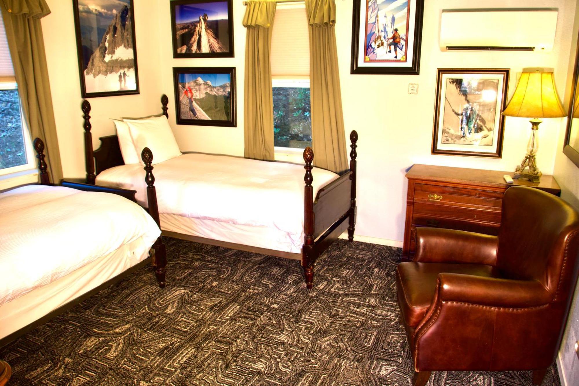 Yosemite Bug Rustic Mountain Resort Midpines Εξωτερικό φωτογραφία