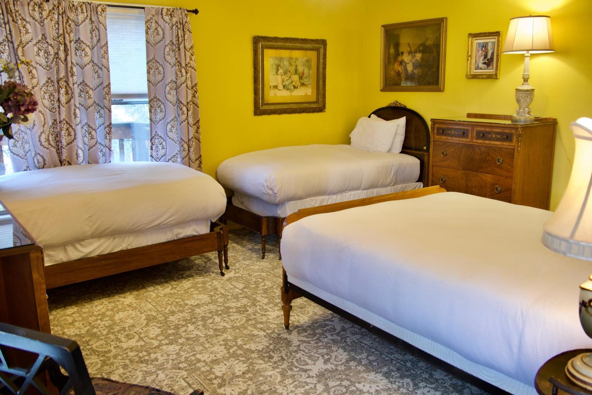 Yosemite Bug Rustic Mountain Resort Midpines Εξωτερικό φωτογραφία
